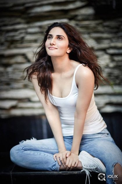 Vaani-Kapoor